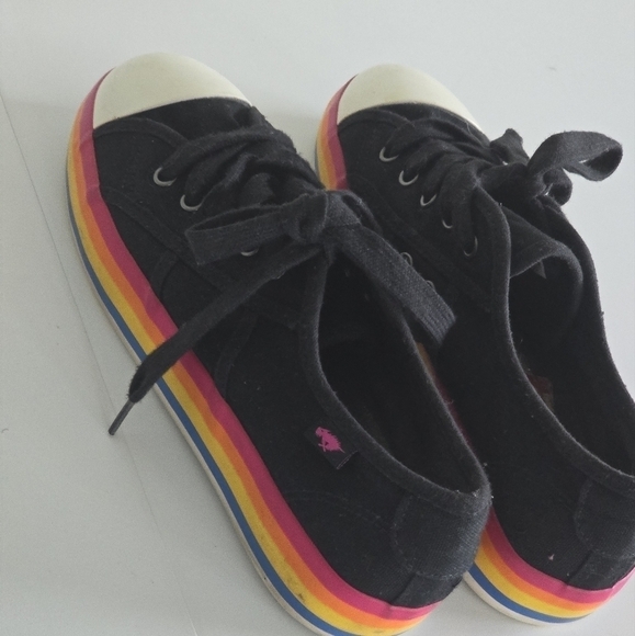 Lacoste women's rainbow sole sneakers in size 8.5, low platform lace up. Black - Picture 3 of 9
